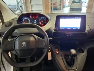 Voertuigafbeelding 13