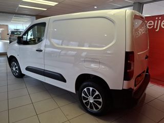 Voertuigafbeelding 3