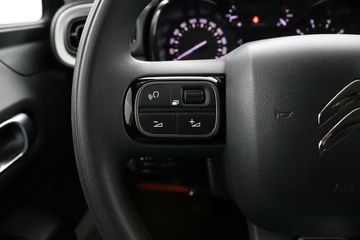 Voertuigafbeelding 17