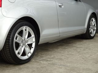 Voertuigafbeelding 36