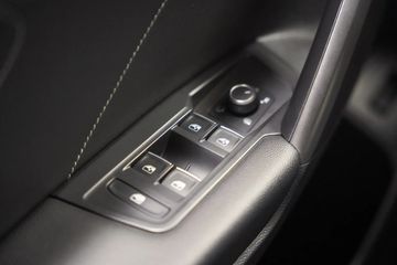 Voertuigafbeelding 37