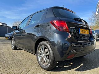 Voertuigafbeelding 4