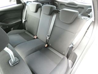 Voertuigafbeelding 8