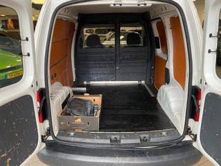 Voertuigafbeelding 10