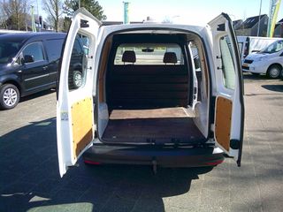 Voertuigafbeelding 17