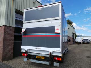 Voertuigafbeelding 6