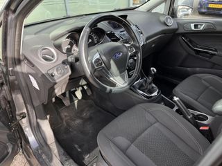 Voertuigafbeelding 16