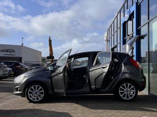 Voertuigafbeelding 9