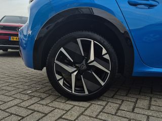 Voertuigafbeelding 32