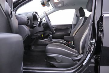 Voertuigafbeelding 13