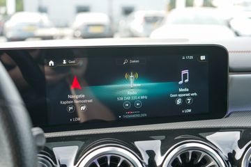 Voertuigafbeelding 24