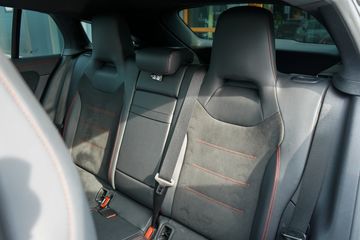 Voertuigafbeelding 34