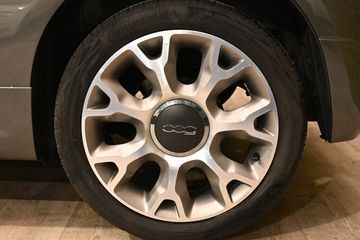 Voertuigafbeelding 17