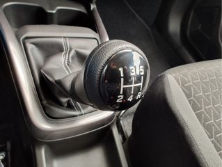 Voertuigafbeelding 18