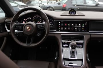 Voertuigafbeelding 8