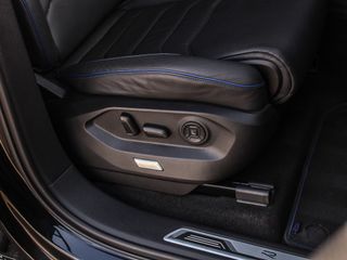 Voertuigafbeelding 102