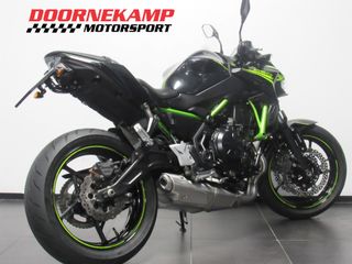 Voertuigafbeelding 5