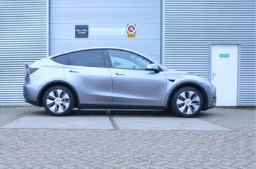 Voertuigafbeelding 6