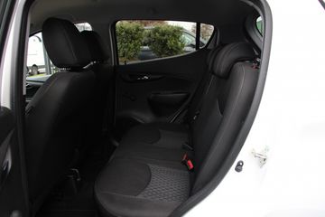 Voertuigafbeelding 8