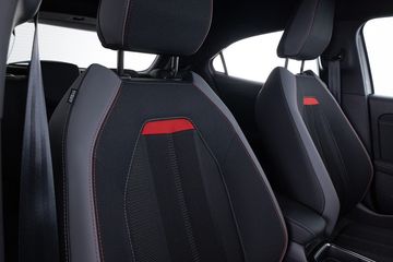 Voertuigafbeelding 4