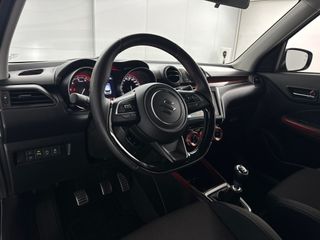 Voertuigafbeelding 12