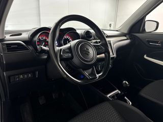 Voertuigafbeelding 12