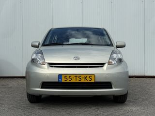 Voertuigafbeelding 4