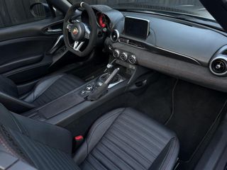 Voertuigafbeelding 16