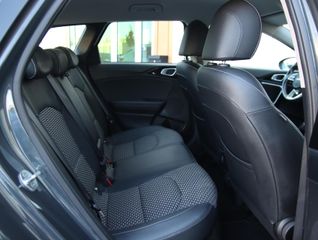 Voertuigafbeelding 32