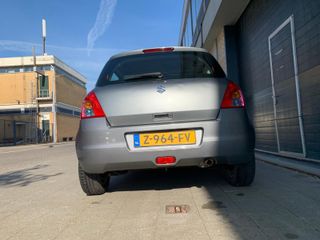 Voertuigafbeelding 9