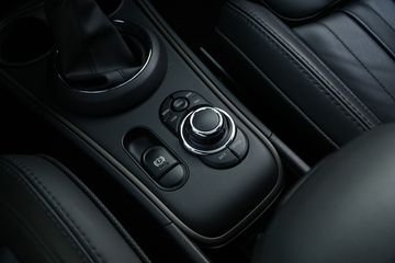 Voertuigafbeelding 11