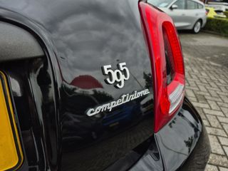 Voertuigafbeelding 42