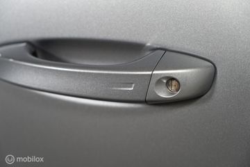 Voertuigafbeelding 28