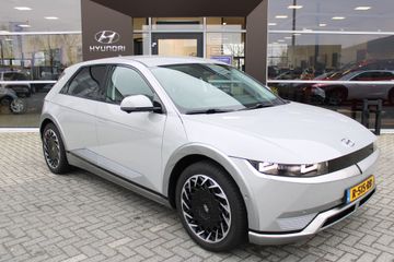 Voertuigafbeelding 4