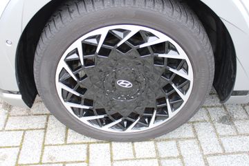 Voertuigafbeelding 8