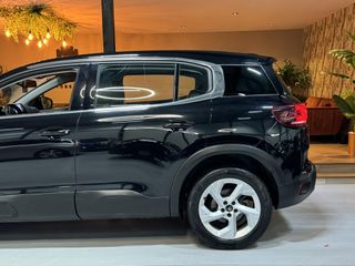 Voertuigafbeelding 14