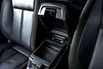 Voertuigafbeelding 23