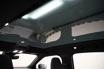 Voertuigafbeelding 4