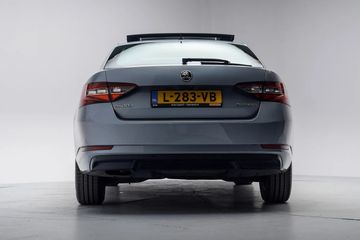 Voertuigafbeelding 33