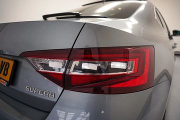 Voertuigafbeelding 36