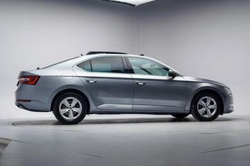 Voertuigafbeelding 39