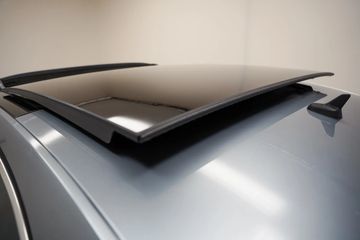 Voertuigafbeelding 4