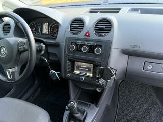 Voertuigafbeelding 11