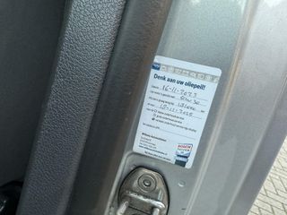 Voertuigafbeelding 16