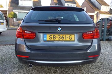 Voertuigafbeelding 3