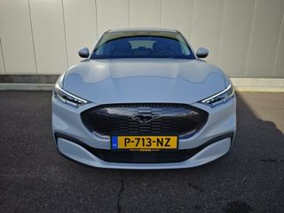 Voertuigafbeelding 5