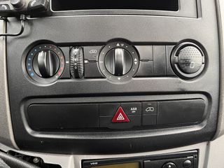 Voertuigafbeelding 37