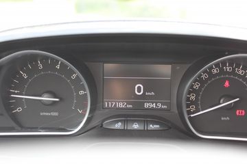 Voertuigafbeelding 18