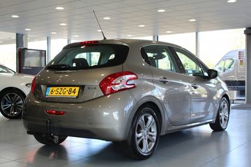 Voertuigafbeelding 3