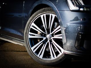 Voertuigafbeelding 12